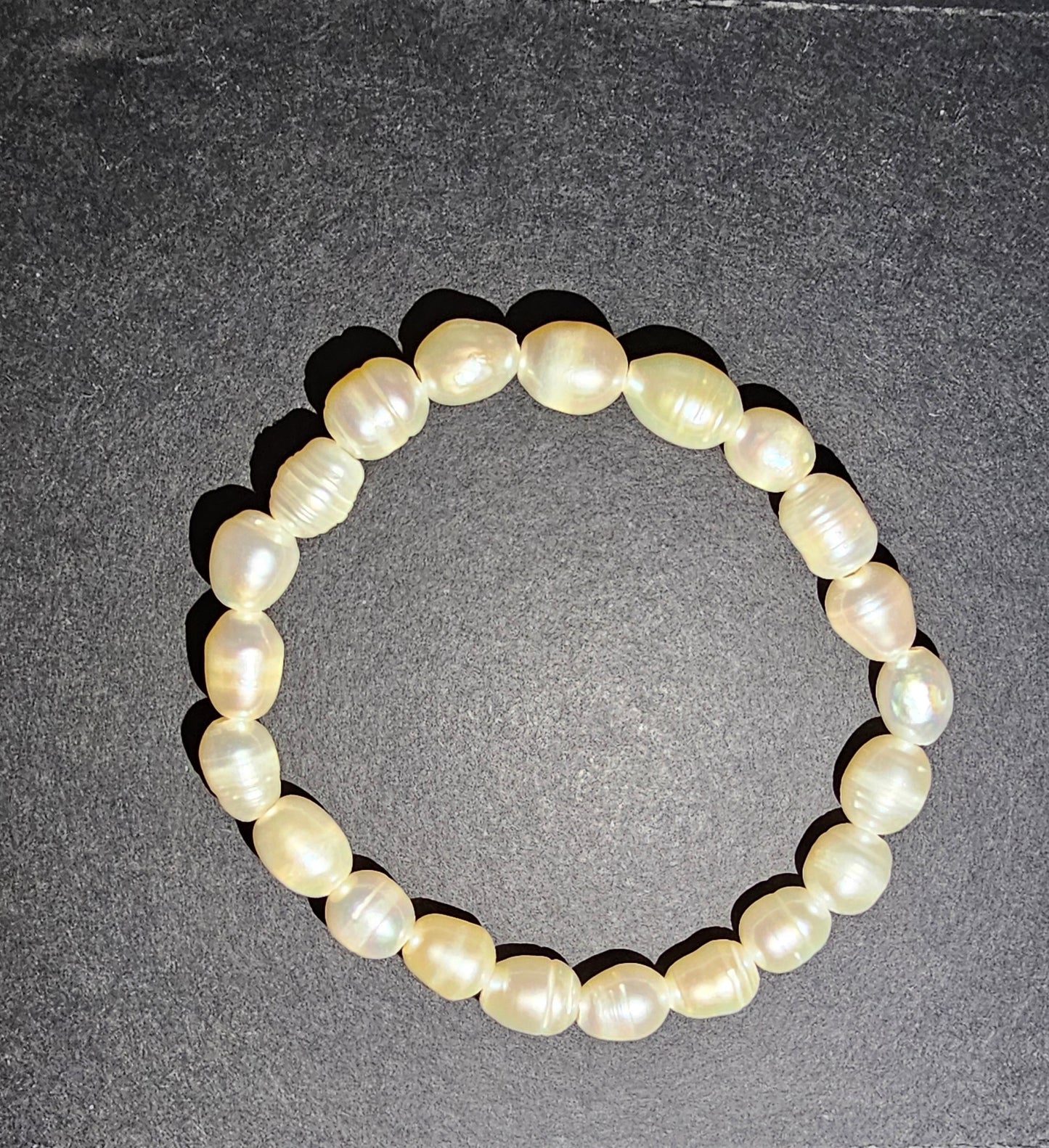 Bracelet élastique en perles de culture
