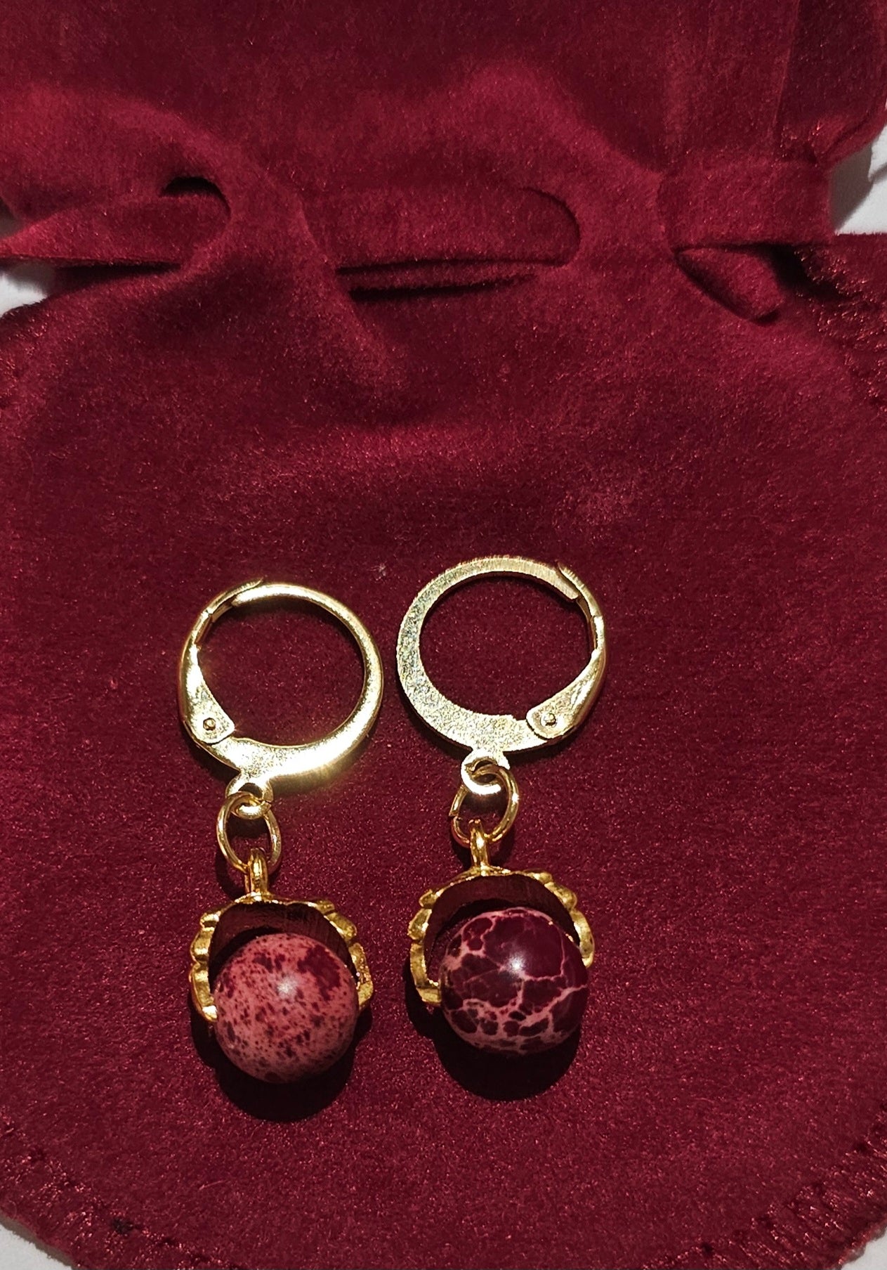Boucle d'oreilles en acier inoxydable et jaspe impérial rouge