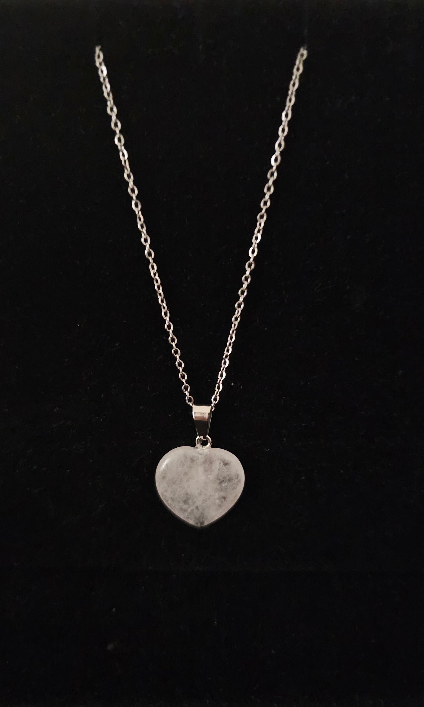 Collier en acier inoxydable et quartz rose
