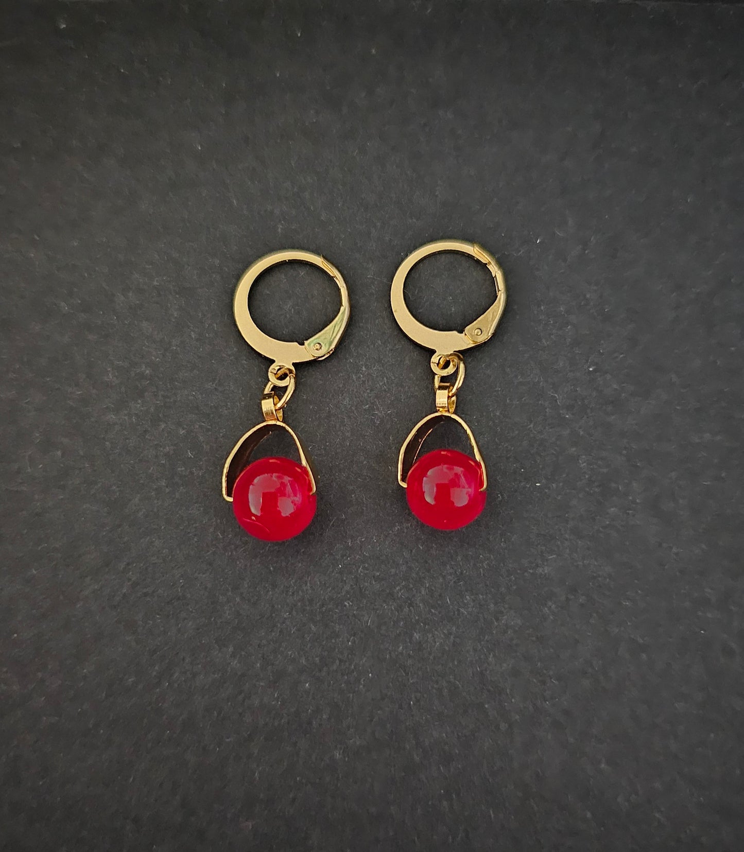 Boucle d'oreilles en acier inoxydable et agate rouge